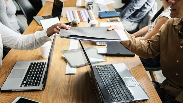 Espaço de trabalho usado em consultorias técnicas da itexto